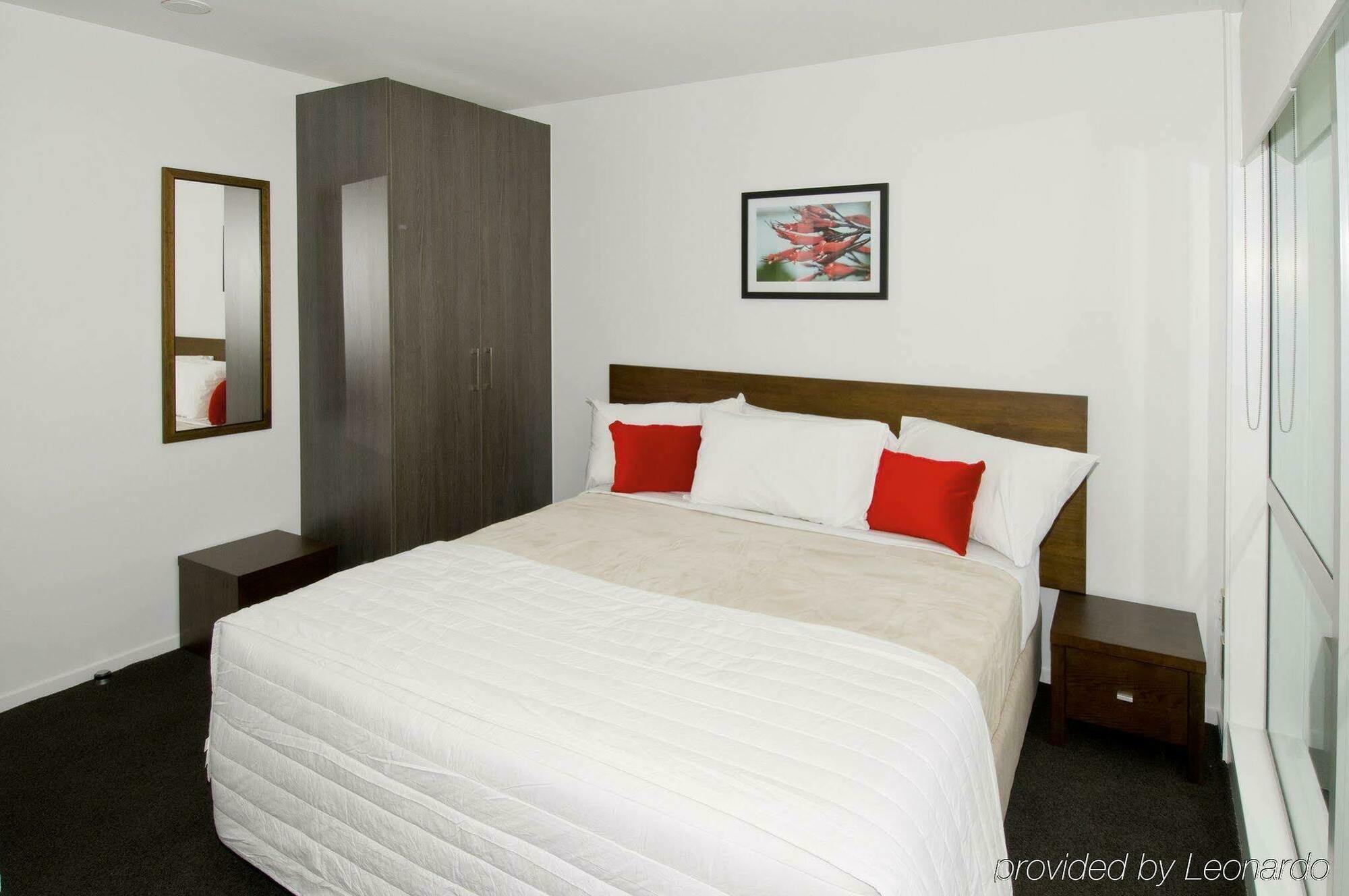 Barclay Suites Окленд Экстерьер фото